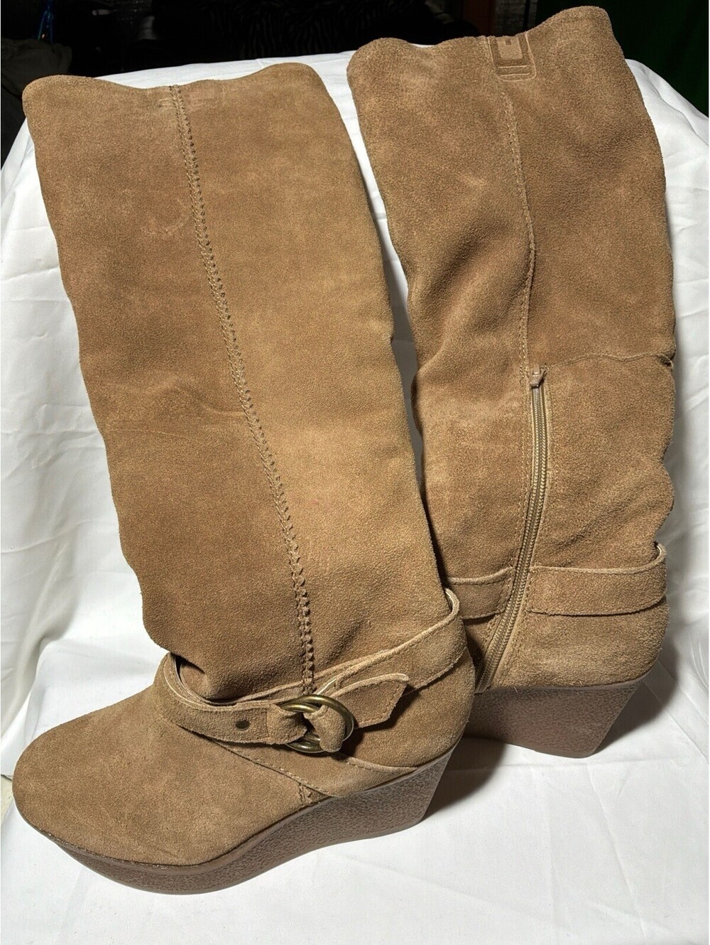 Woman’s Aldo Tall Tan Wedge Boots Suede Upper, Size 9